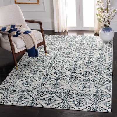 SAFAVIEH Isabella Dorinne Traditional Rug