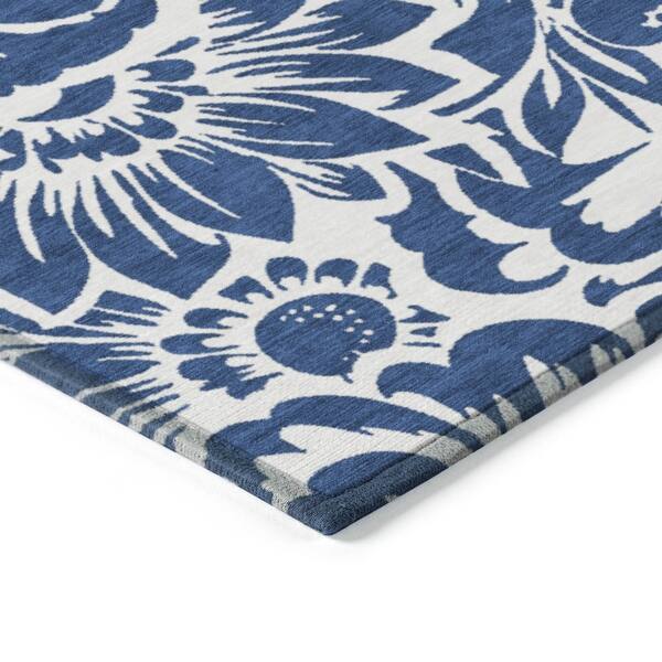 8' Round Ivory And Blue Round Floral Indoor Outdoor Area Rug