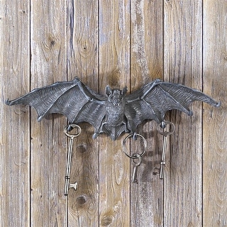Design Toscano Vampire Bat Key Holder Wall Sculpture: Medium