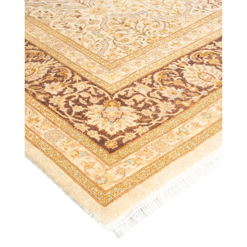 Overton Handknotted Wool Traditional Oriental Ivory Area Rug - 6' x 9'