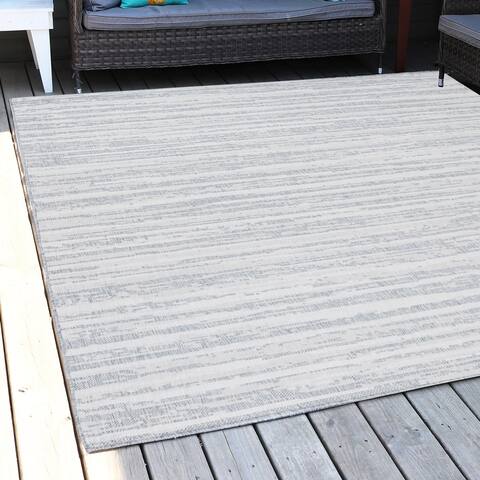 Sunnydaze Artistic Storms Outdoor Patio Area Rug in Iced Silver - 8 x 11 Foot