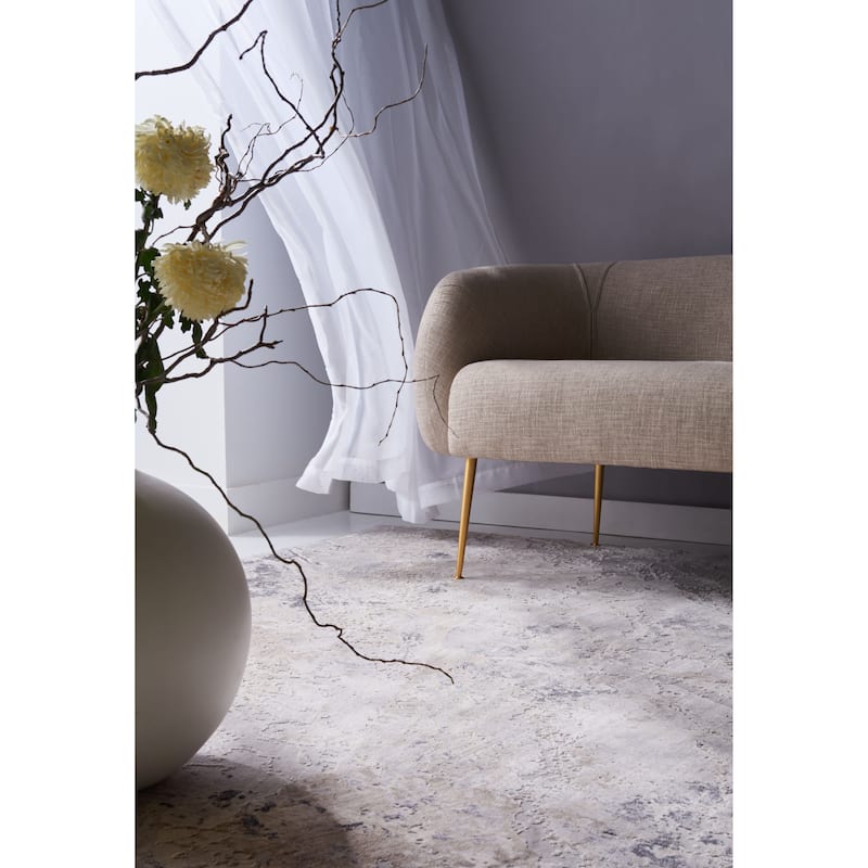 SAFAVIEH Couture Kamelya Inezia Modern Viscose Rug