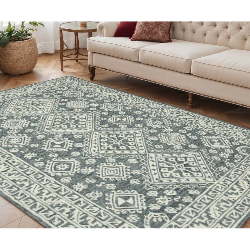 HomeRoots Oriental Transitional Rectangle Area Rug - 90.00 in. x 60.00 in.  x 0.40 in.