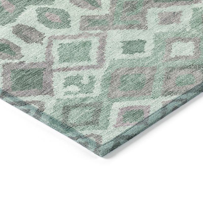 Machine Washable Indoor/ Outdoor Boho Moroccan Chantille Rug