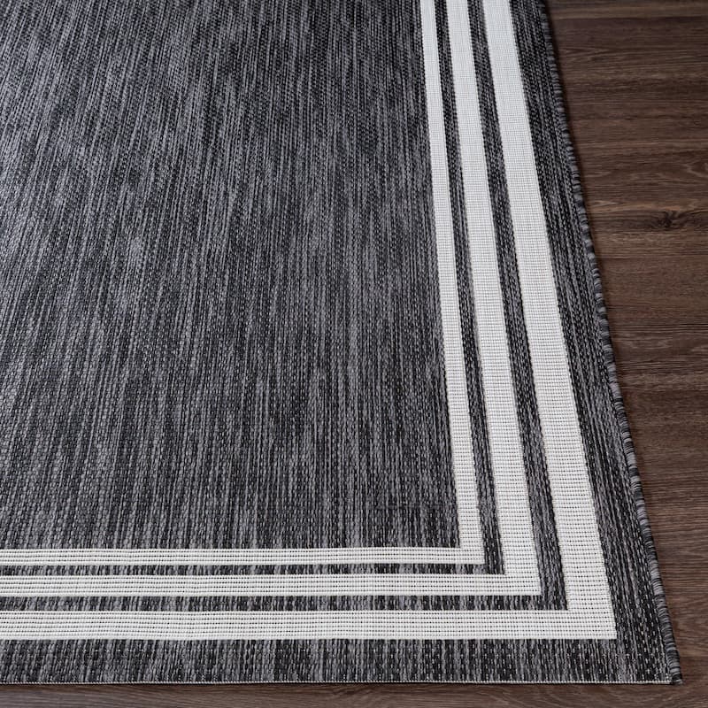 Livabliss Jeremie Indoor/ Outdoor Border Area Rug