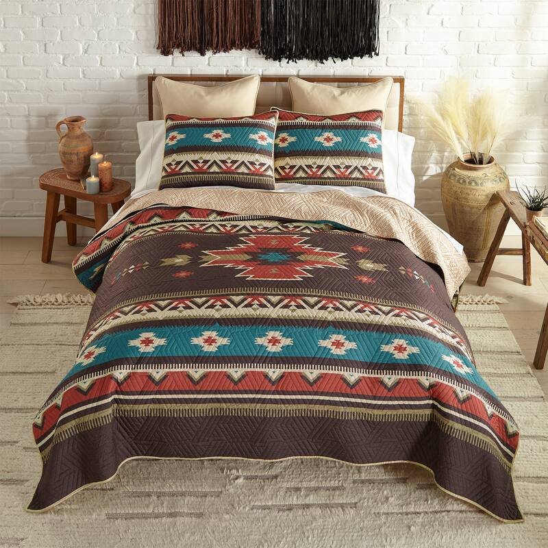 Your Lifestyle by Donna Sharp Mahogany Desert Quilt Collection