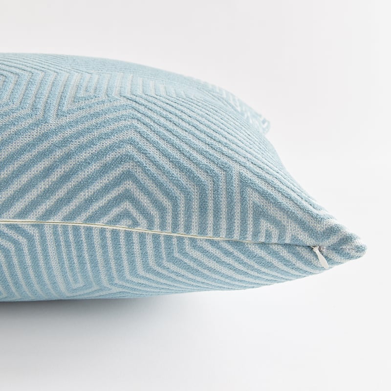 Indoor/Outdoor Accent Pillows