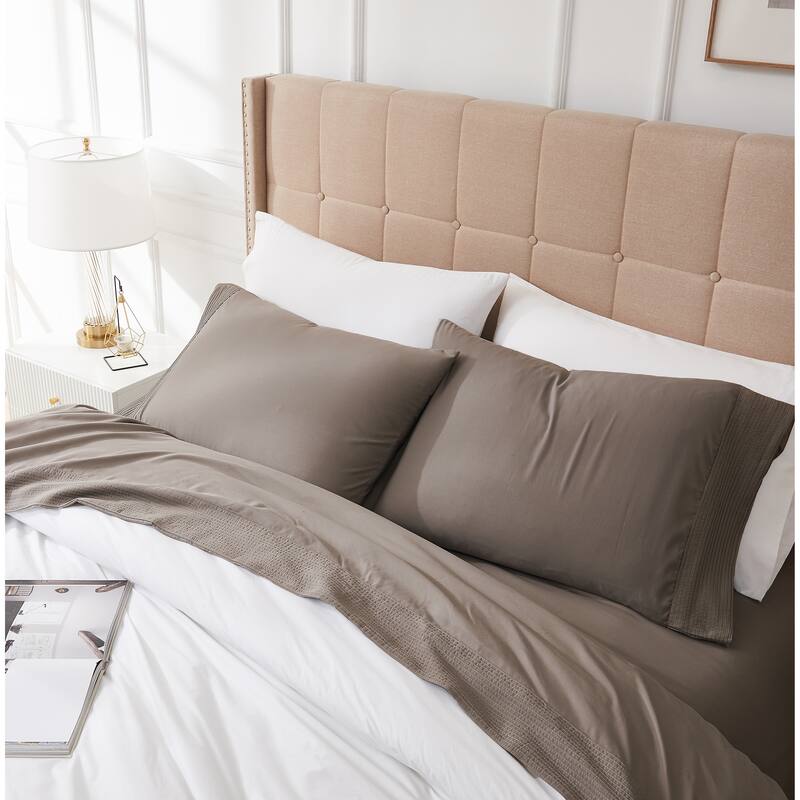 Vilano 21-inch Extra Deep Pocket 4-Piece Bed Sheet Set with Pleated Hem