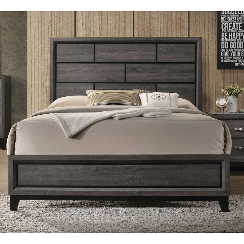 Wooden Bed in Weathered Gray