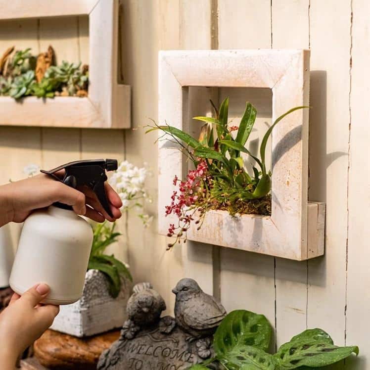 RusticReach Wood Hanging Floral Frame