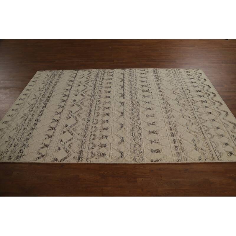 Chevron Style Moroccan Oriental Area Rug Handmade Wool Carpet - 5'1" x 8'2"