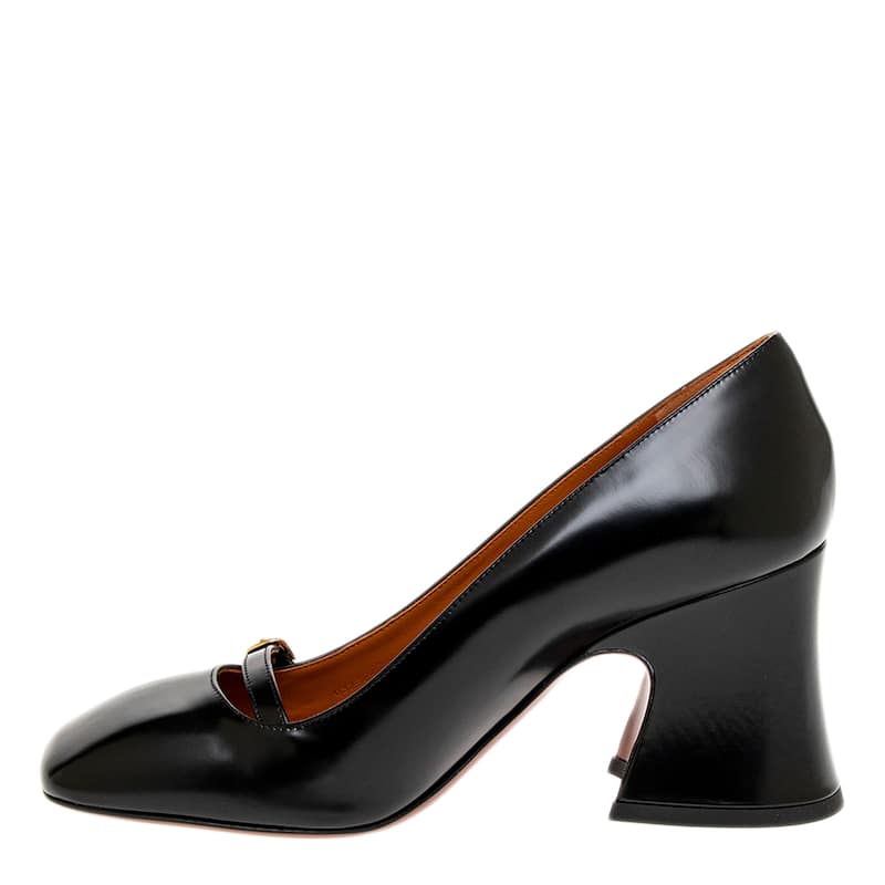Chloe Janis Pumps