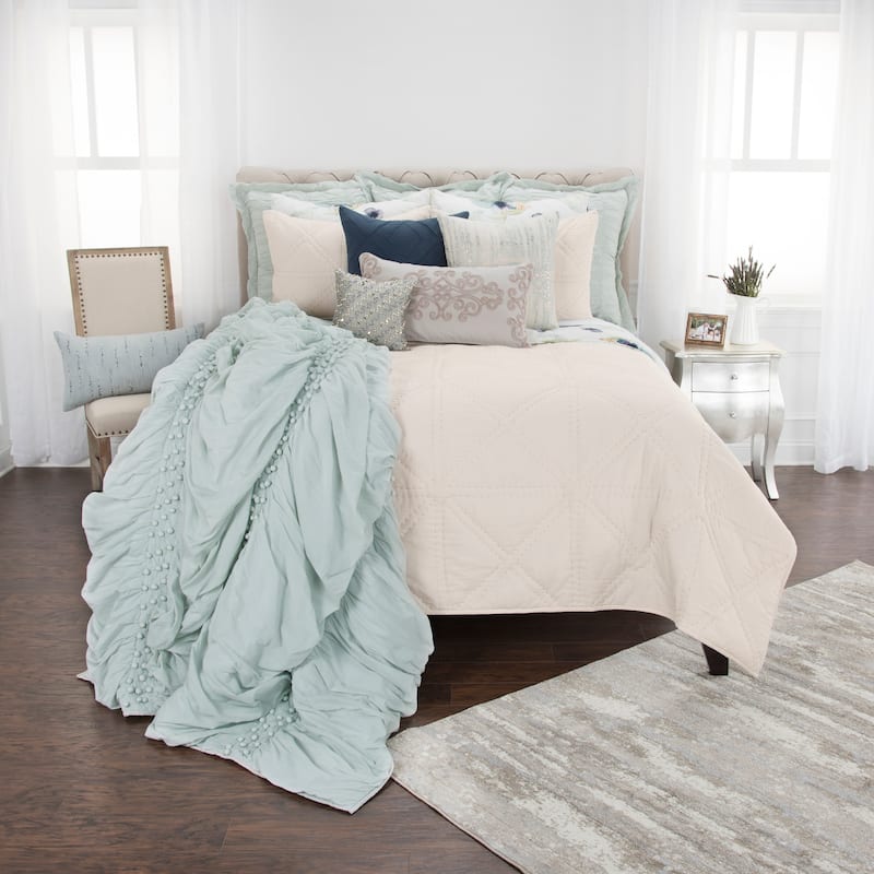 Maddux Place Simpson Natural Hand Quilted Cotton 3 Piece Quilt Set - King-size