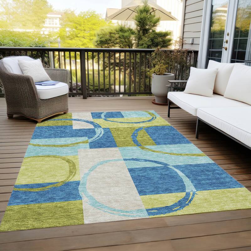 Machine Washable Indoor/ Outdoor Contemporary Chantille Rug