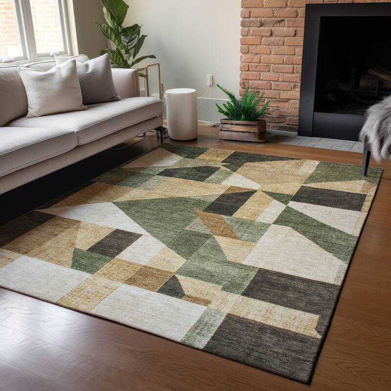 Machine Washable Indoor/ Outdoor Modern Geo Chantille Rug
