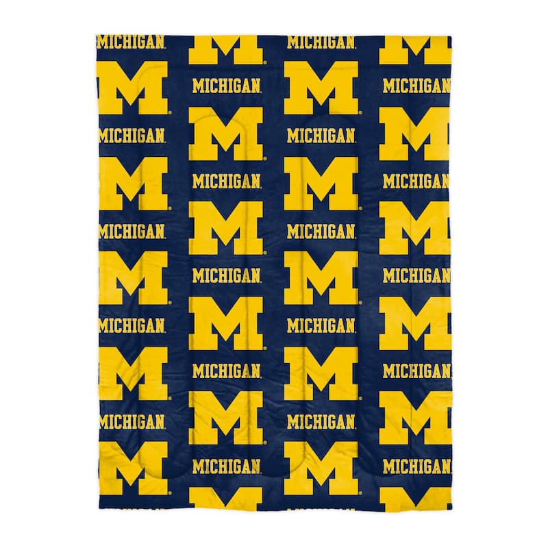 NCAA Michigan Wolverines 4-piece Twin XL Bed in a Bag Set