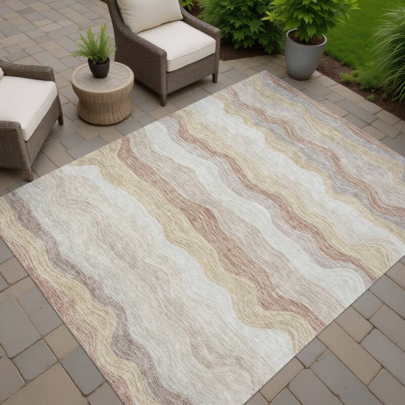 Machine Washable Indoor/ Outdoor Ombre Stripes Chantille Rug