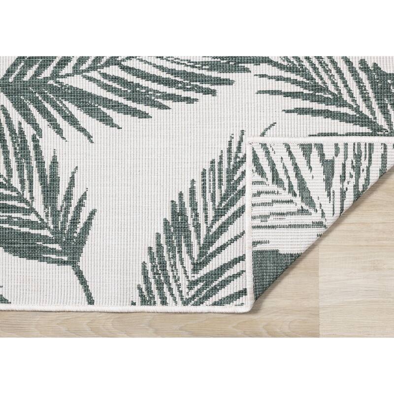 Green Cream Reversible Leaves Indoor/Outdoor Area Rug