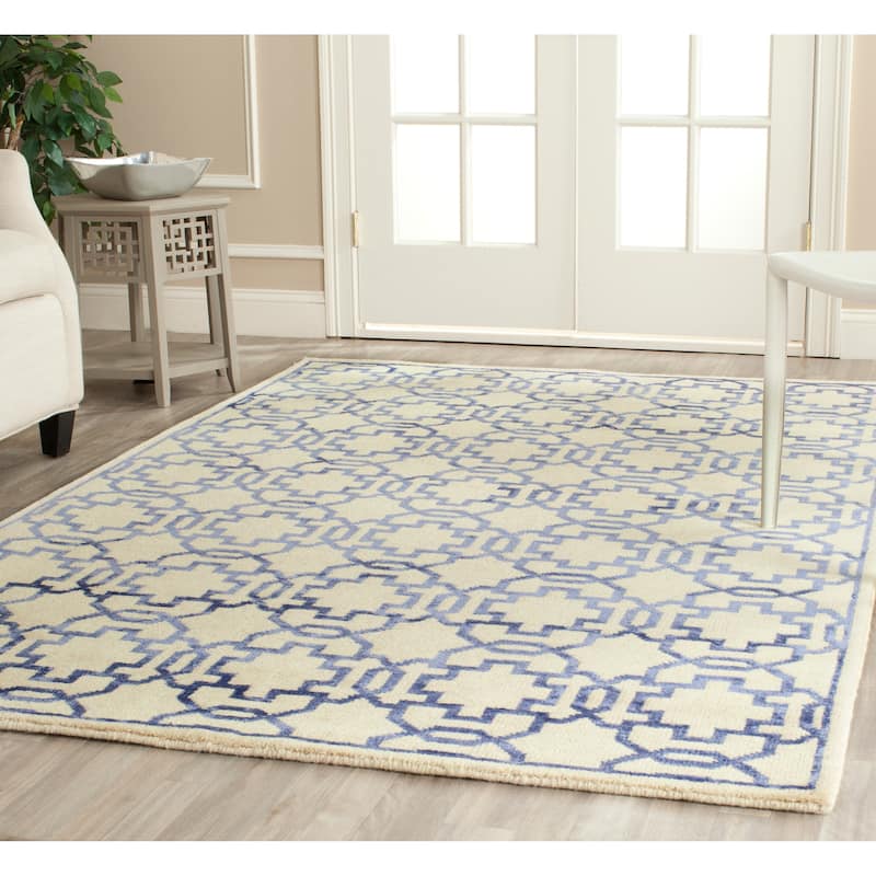 SAFAVIEH Hand-knotted Mosaic Melitta Modern Wool Rug - 9' x 12' - Cream/Purple