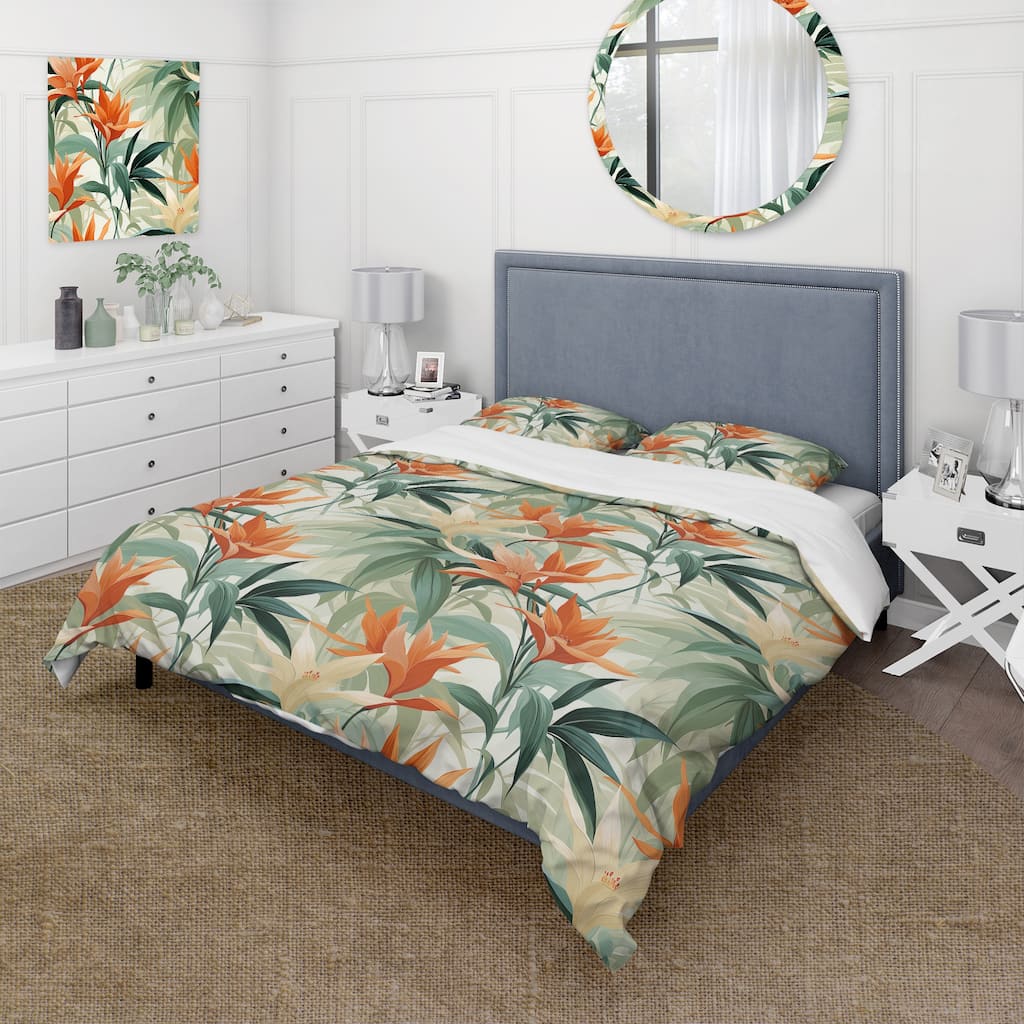 Designart "Green And Orange Bamboo Mirage Tropical Pattern" Green Tropical - Bedding Set With Shams