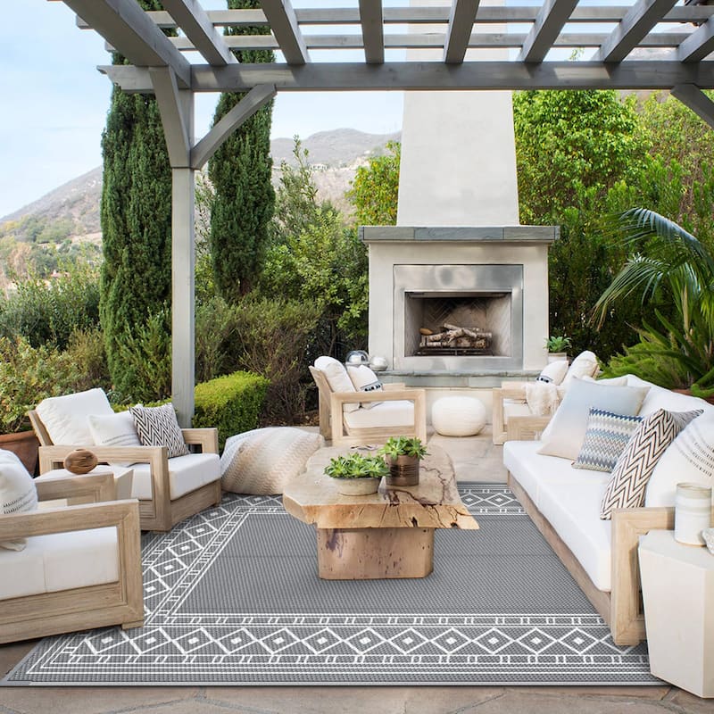 Mcow Geometric Frame Collection Waterproof Outdoor Area Rug