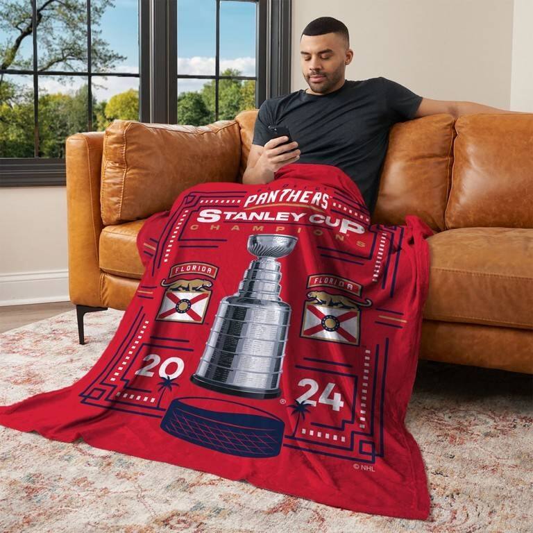 NHL Florida Panthers Dynamic Silk Touch Throw Blanket