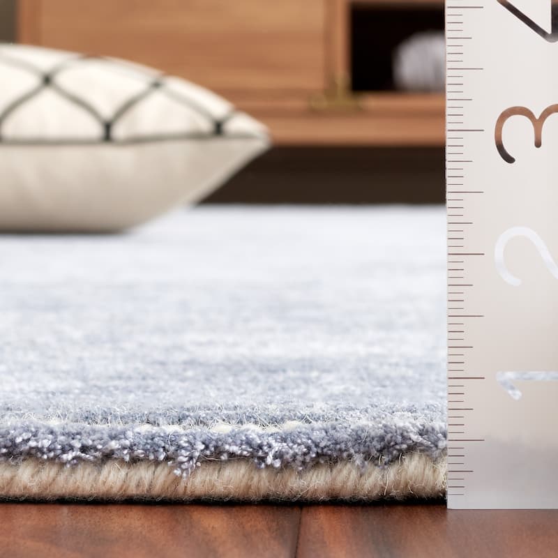 SAFAVIEH Handmade Mirage Rakel Contemporary Viscose Rug