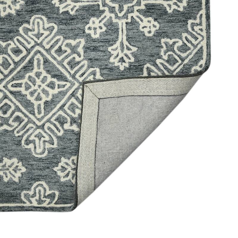 HomeRoots Geometric Transitional Rectangle Area Rug - 132.00 in. x 96.00 in. x 0.40 in.