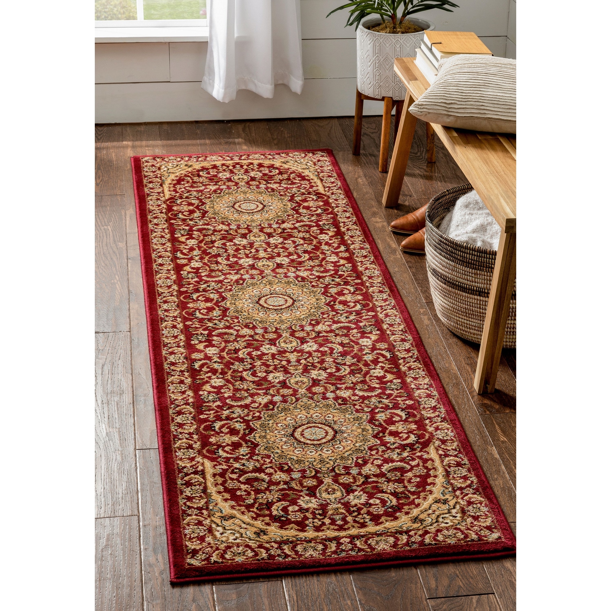 Well Woven Agra Traditional Persian Medallion Runner Rug - 2'3" x 7'3"