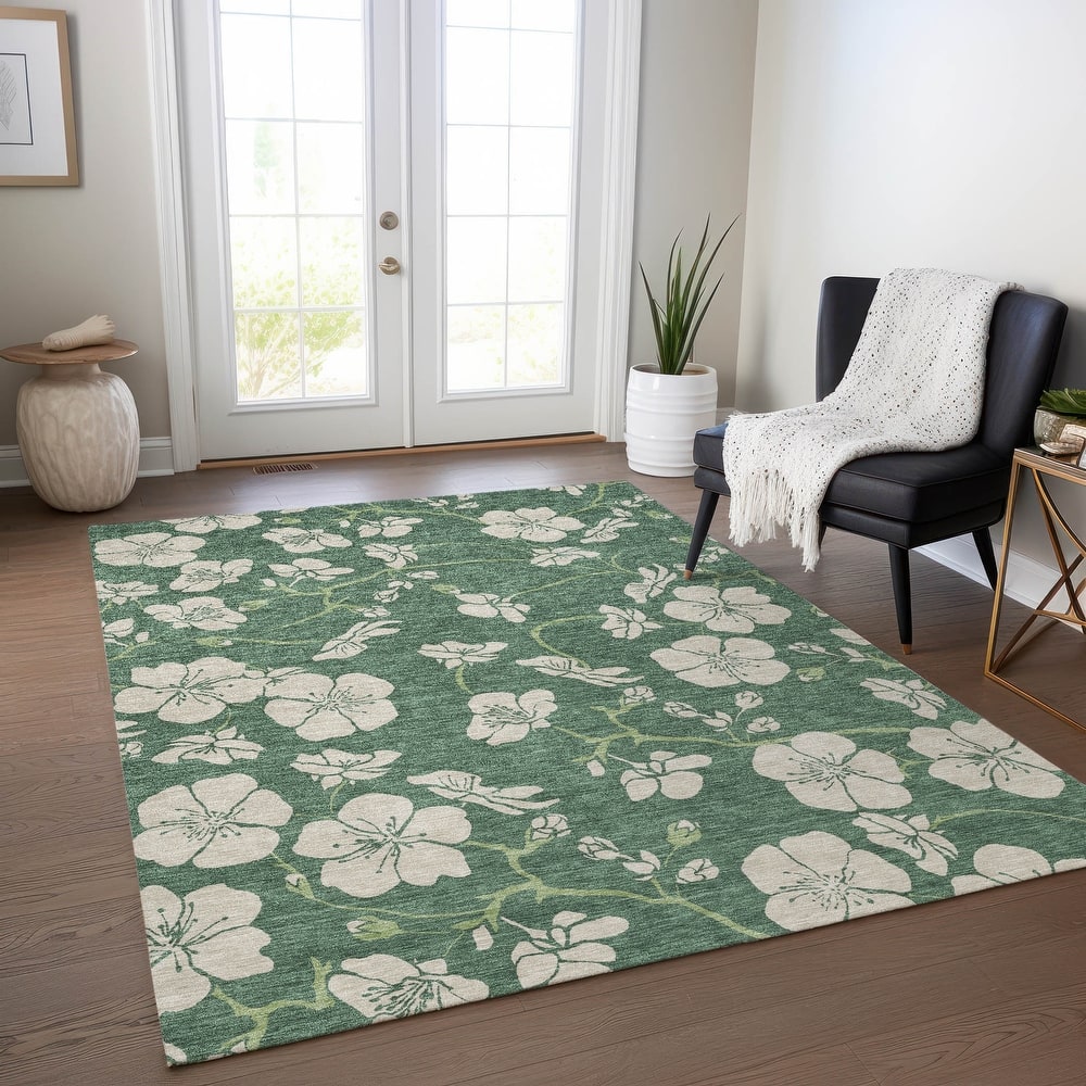 Machine Washable Indoor/ Outdoor Floral Zen Chantille Rug