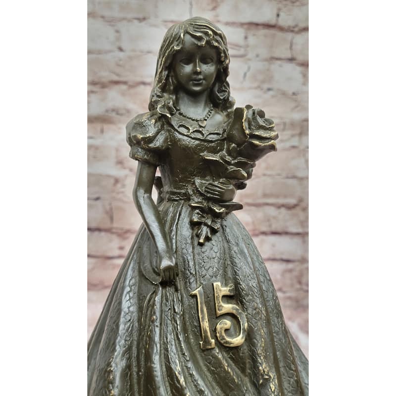 Bronze Quinceañera Girl Statue - Elegant 15Th Birthday Decor