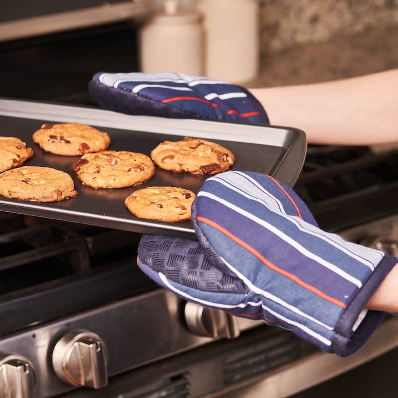 Nautica Home Navy Multi Stipe 100% Cotton Mini Oven Mitt With Silicone Palm (Set of 2) - Navy