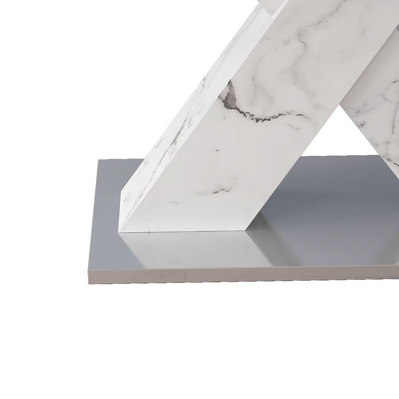 Elegant Stylish Stretchable Wooden Dining Table with Self-Storage Leaf