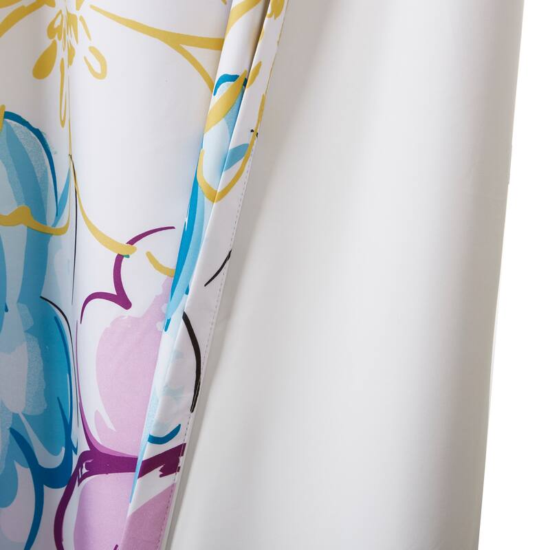 Intelligent Design Olivia Printed Lined Total Blackout Window Curtain