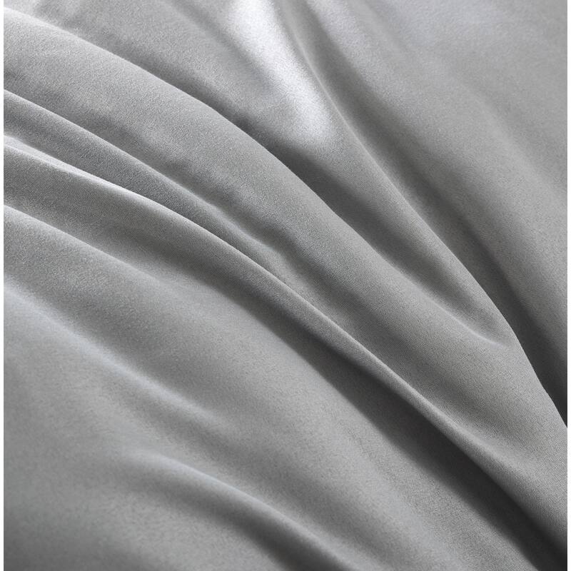 Nanshing Regala 7 Piece Minimalist Pinch Pleat Comforter Set