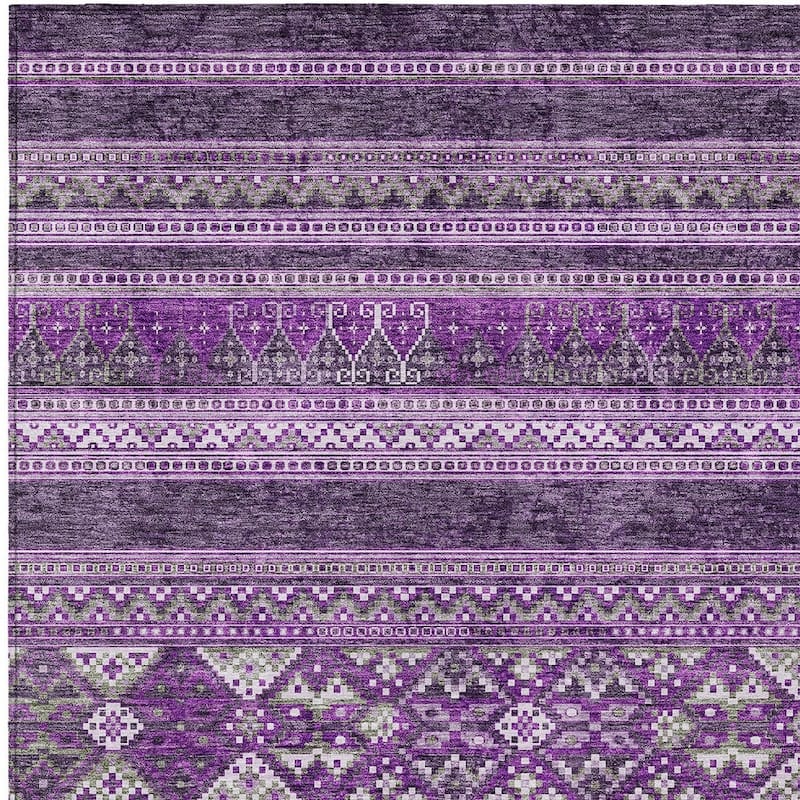 HomeRoots Southwestern Transitional Rectangle Outdoor Rug