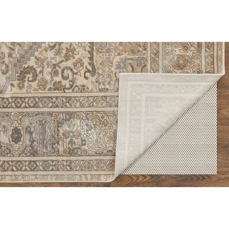 Grand Bazaar Neoma Machine Made Medallion Traditional Area Rug