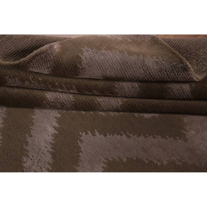 Brown Chevron Style Nepalese Oriental Rug Hand-Knotted Wool Carpet - 6'0" x 8'8"