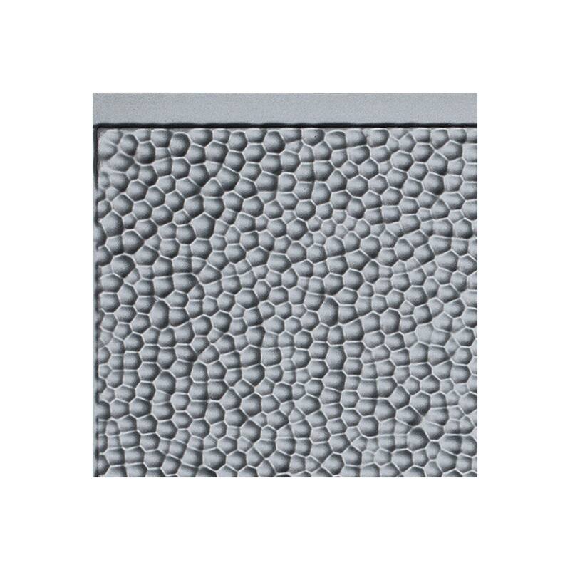 FASÄDE Hammered Decorative Vinyl Backsplash Panel - 6x6 Inch Sample - Argent Silver