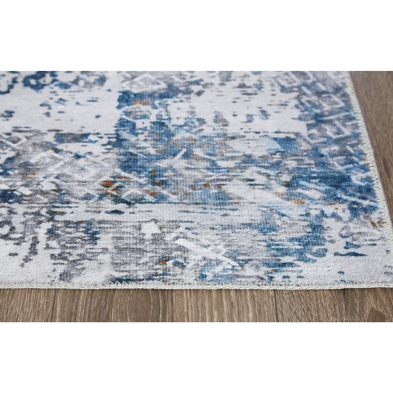 Signature Design by Ashley Garyard White/Gray Rug