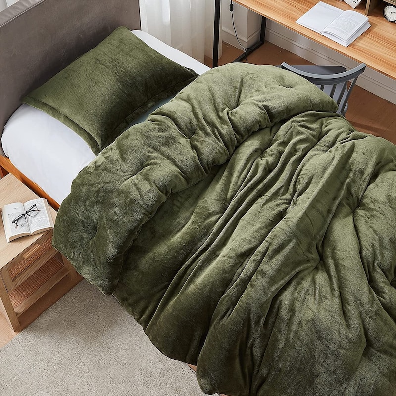 Thicker Than Thick® - Coma Inducer® Oversized Comforter Set - Standard Plush Filling - Winter Moss