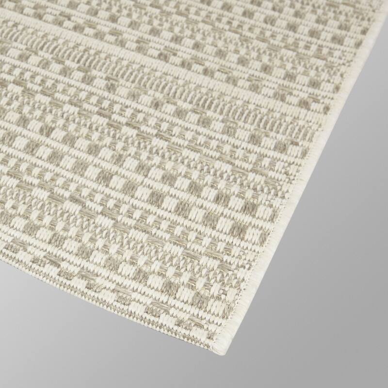 Callaghan Transitional Patio Indoor/Outdoor Area Rug
