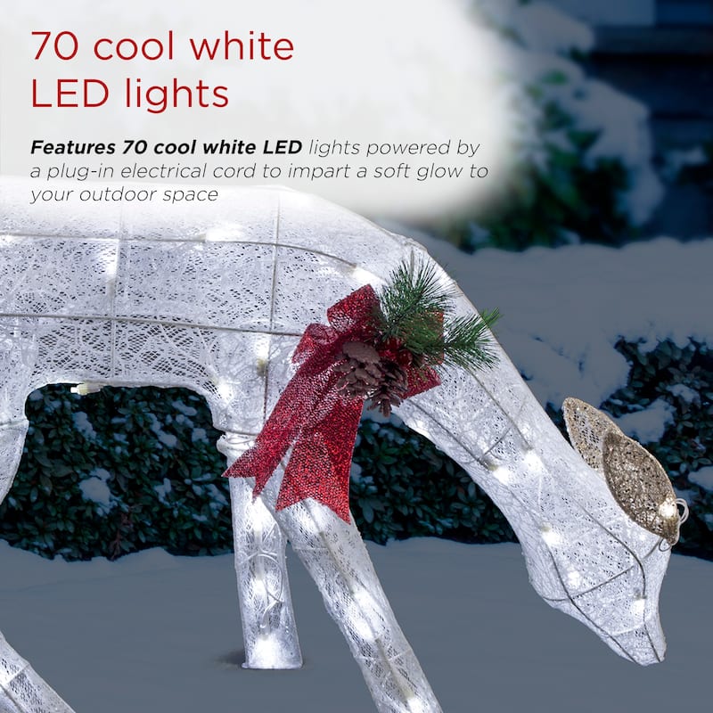 Alpine Corporation Mesh Holiday Reindeer Lawn Decoration with Cool White Lights