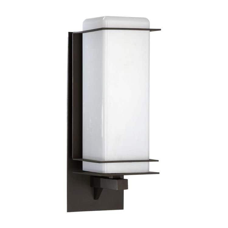 Quorum International Balboa 15" Tall Outdoor Wall Sconce