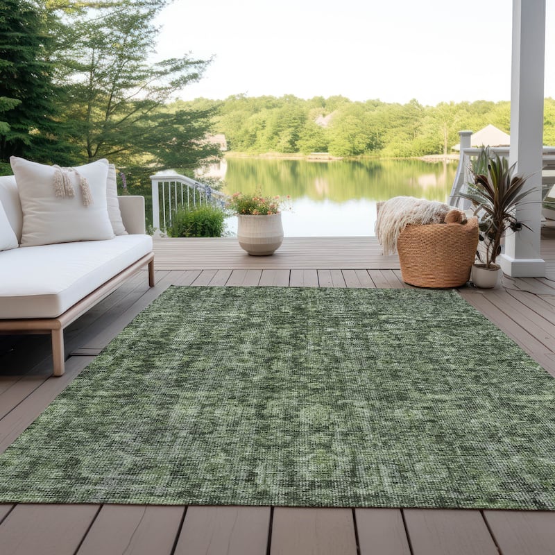 Machine Washable Indoor/ Outdoor Vintage Traditional Chantille Rug