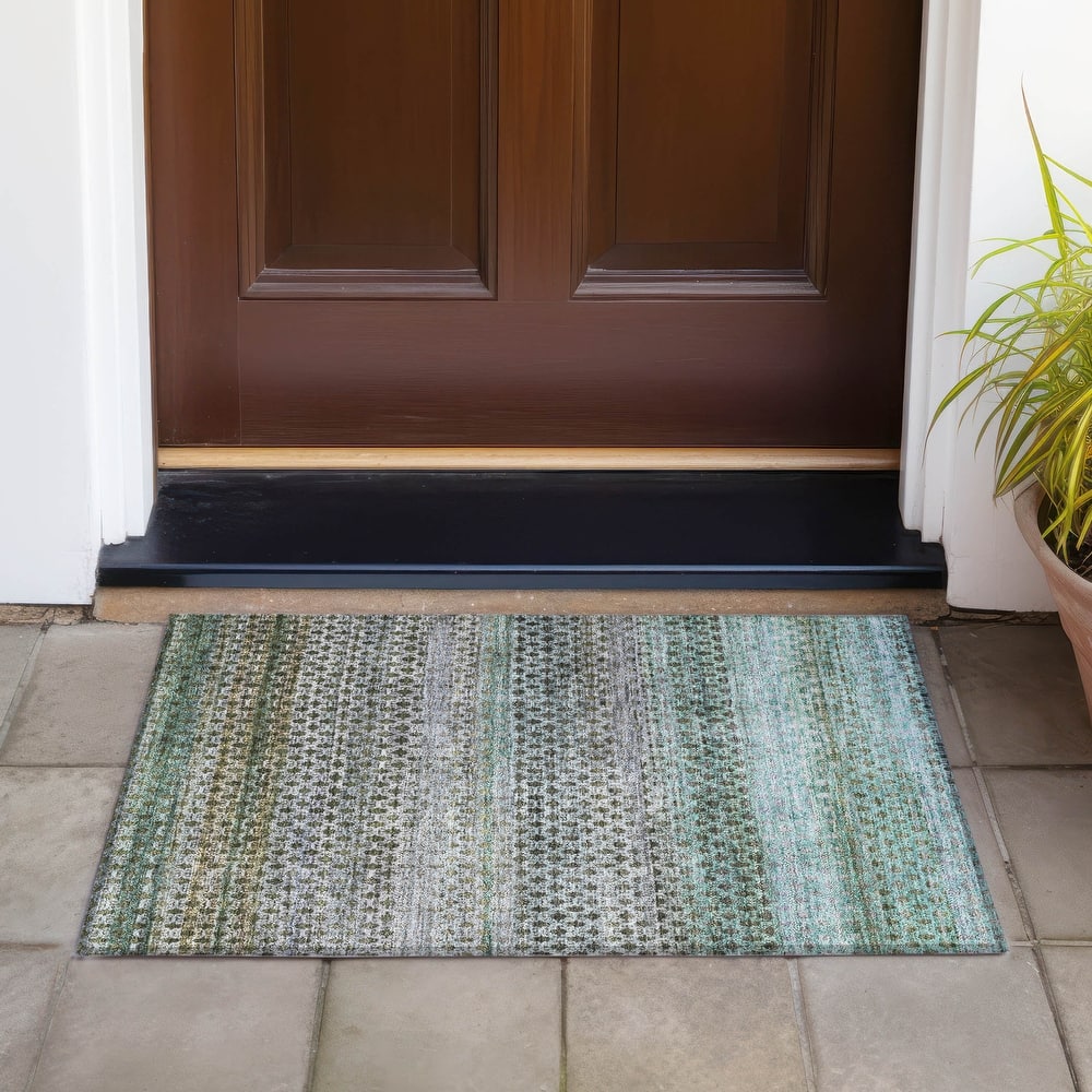 Machine Washable Indoor/Outdoor Stripe Medallions Chantille Rug