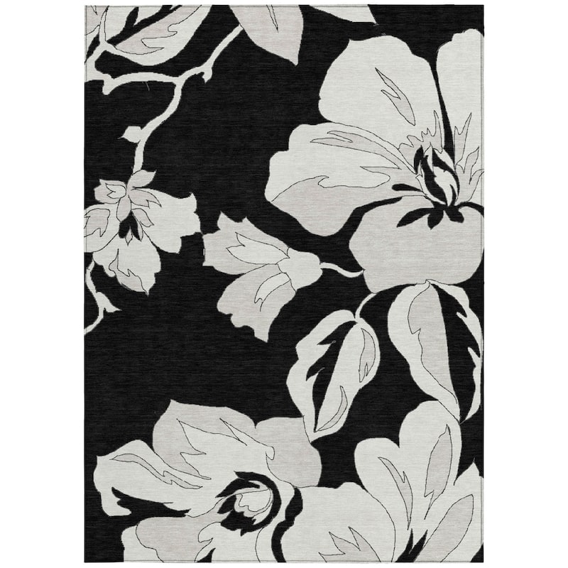 HomeRoots Floral Transitional Rectangle Outdoor Rug