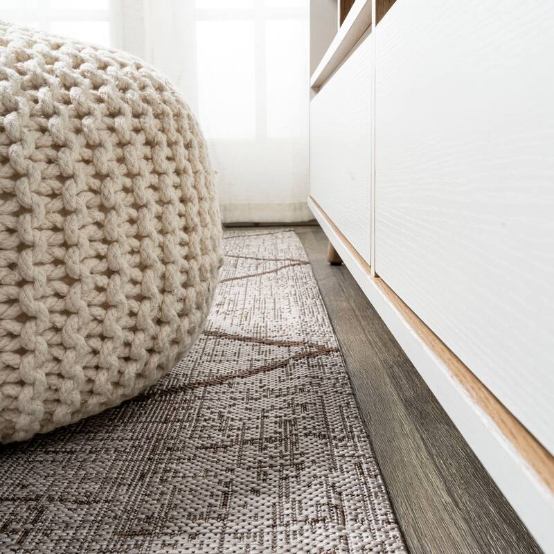 JONATHAN Y Derya Tribal Diamond Trellis Indoor/Outdoor Area Rug