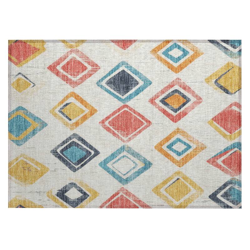 Machine Washable Indoor/Outdoor Diamond Contemporary Chantille Rug