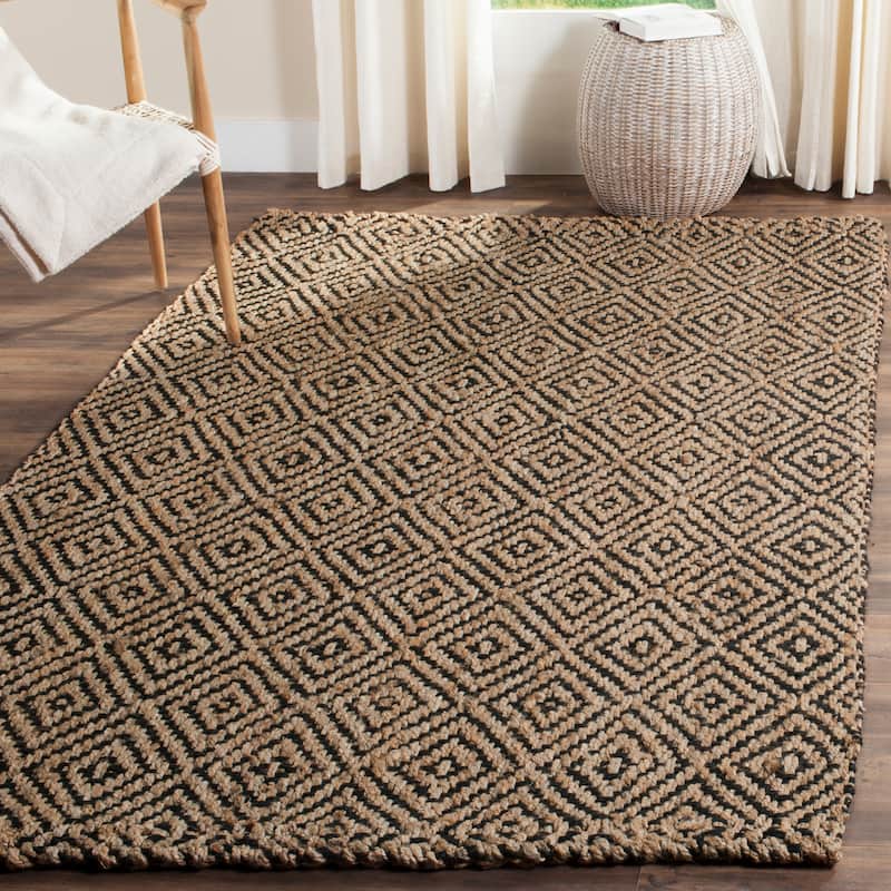 SAFAVIEH Handmade Natural Fiber Svana Jute Rug - 8' x 10' - Natural/Black